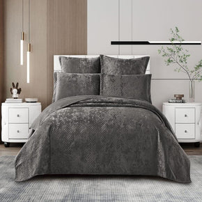 Cotton Co Bedroom & Bathroom Cotton Co Berlin Queen Velvet Frost Reversible Luxury Quilt 5 Piece Grey BRG05 (7877170233433)