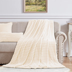 Cotton Co Fur Throw Cotton Co Milan Faux fux Throw 120 x 180cm Cream (7811191668825)