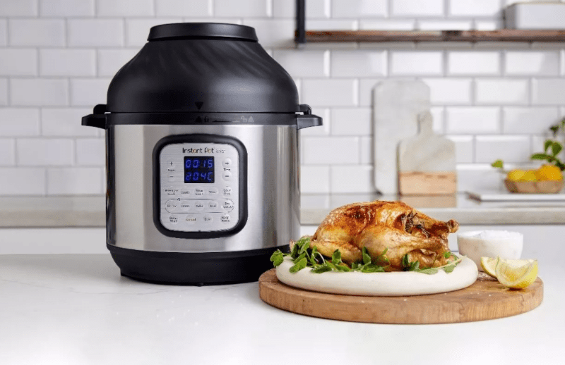 Instant Pot Duo Crisp 11-in-1 Multi-functional Smart Air Fryer